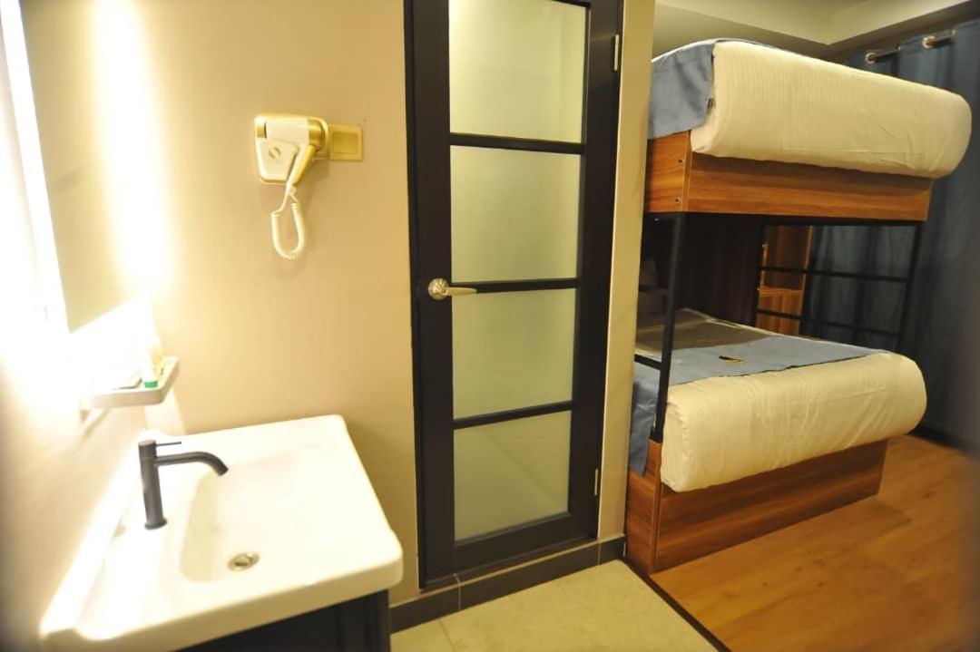 Skye Hotel Sunway Subang Jaya Extérieur photo